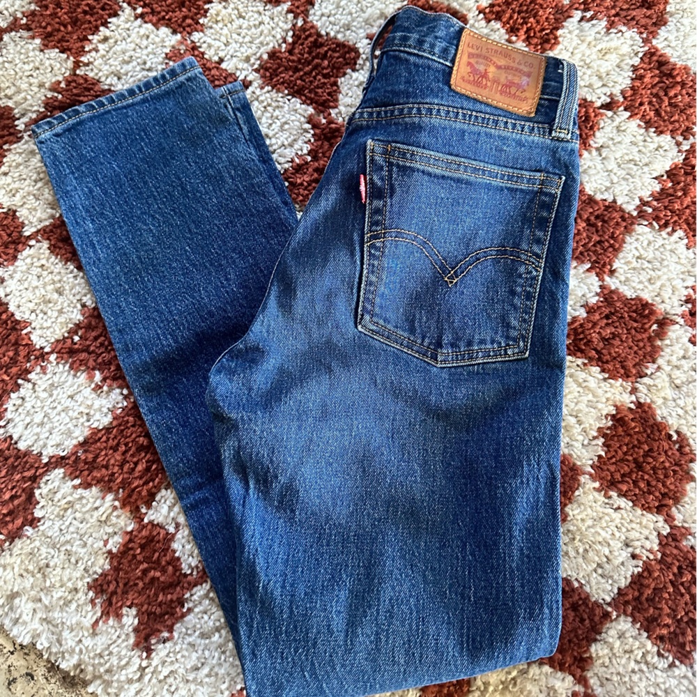 Levi's Wedgie Straight Jeans